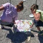 KREATIVNE POČITNICE - malo eksperimentiramo in slikamo na gugalnici