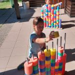 KREATIVNE POČITNICE - zlaganje po barvah
