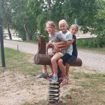 Kreativne počitnice - druženje med igro